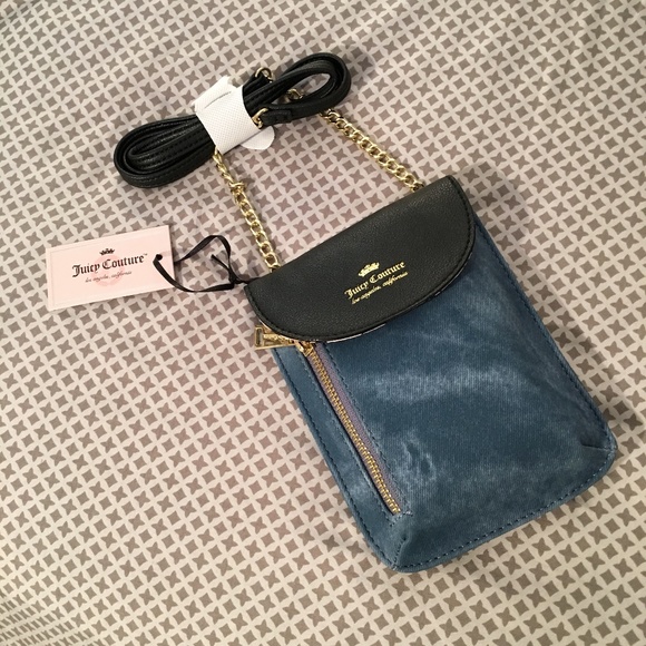 Juicy Couture Handbags - NEW 🎁 Juicy Couture Crossbody Bag